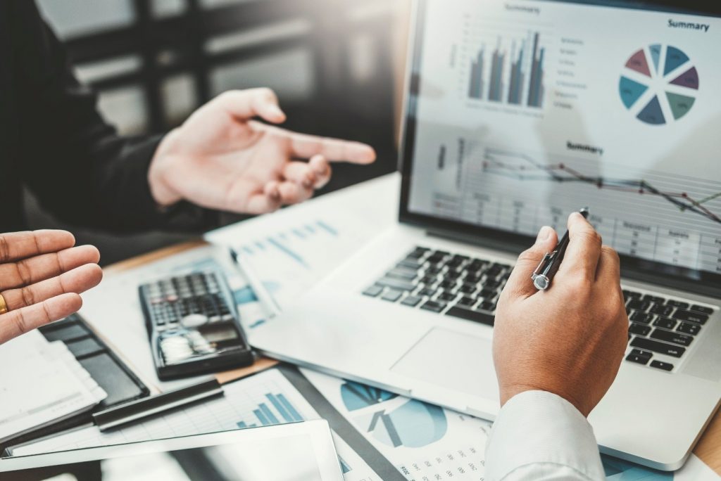 LOI Capital and Will Rossetter bring structure, intelligence, and reach to the investment process, helping family offices execute direct investments with greater clarity and confidence.