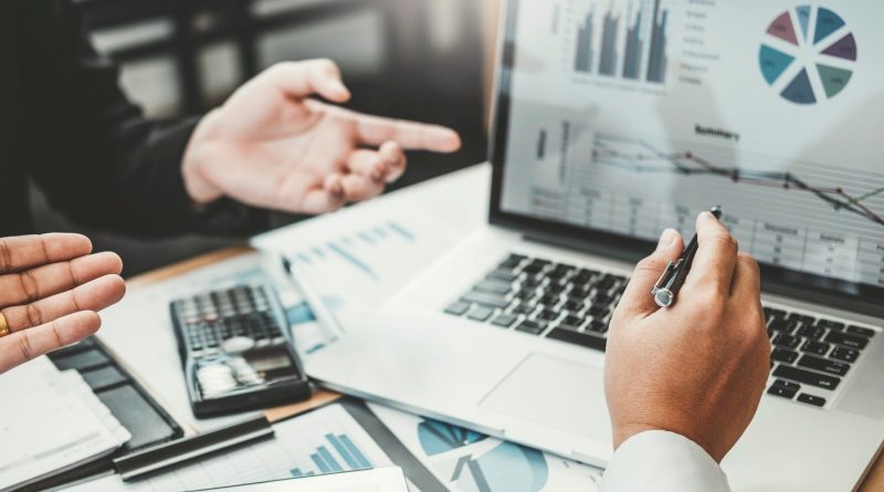 LOI Capital and Will Rossetter bring structure, intelligence, and reach to the investment process, helping family offices execute direct investments with greater clarity and confidence.
